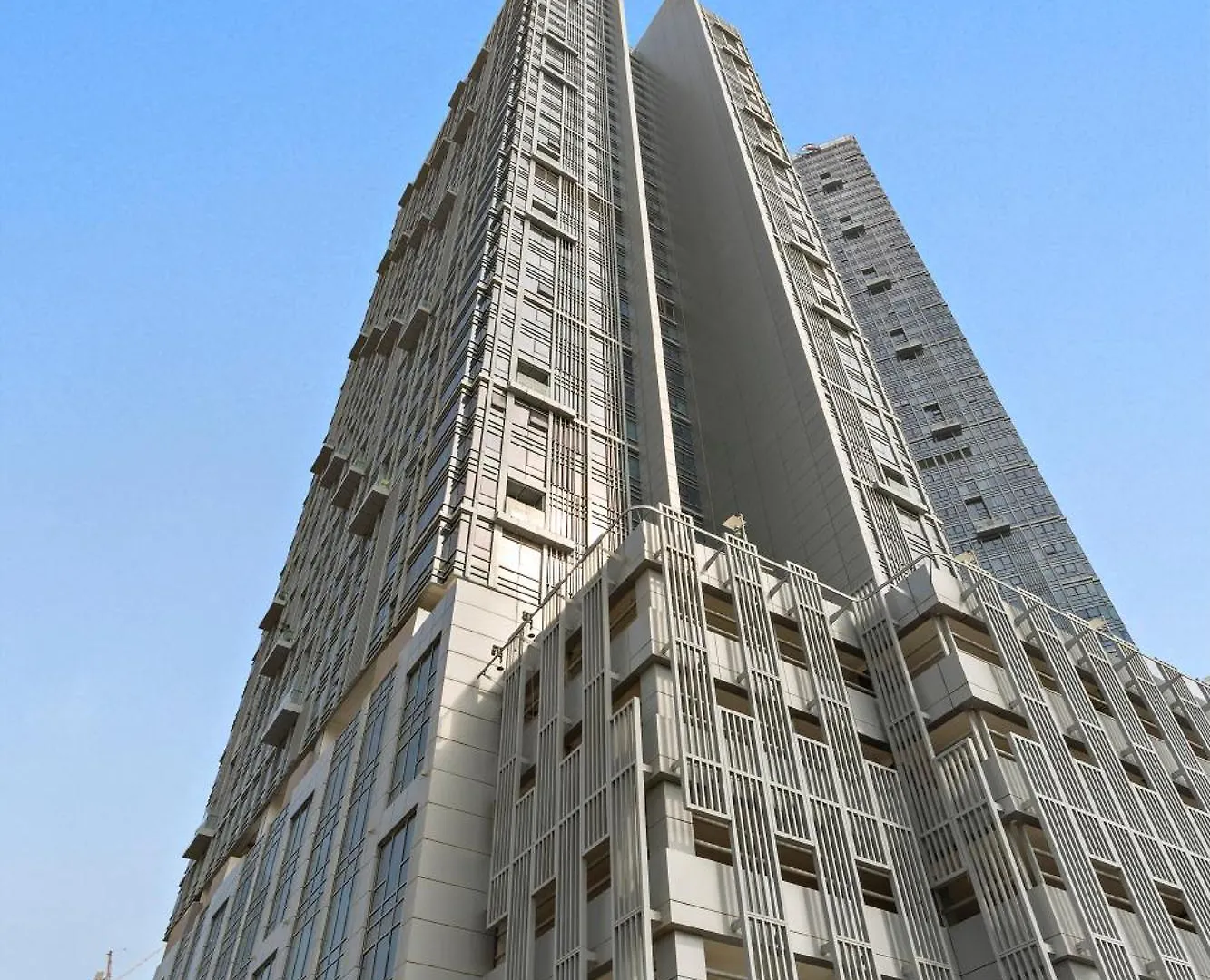 Silkhaus New 1 Bdr Al Fay Park Nearby location